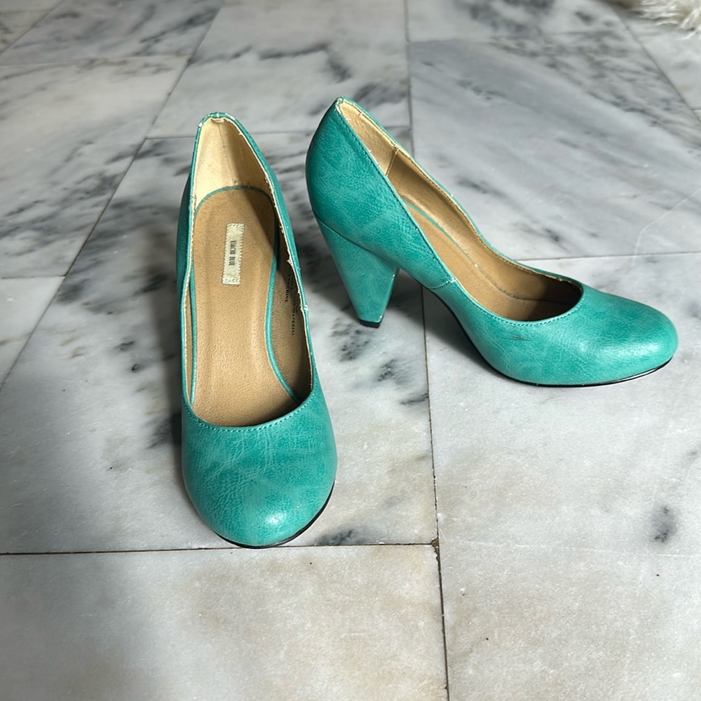 Urban Outfitters- Kimchi Blue Pumps